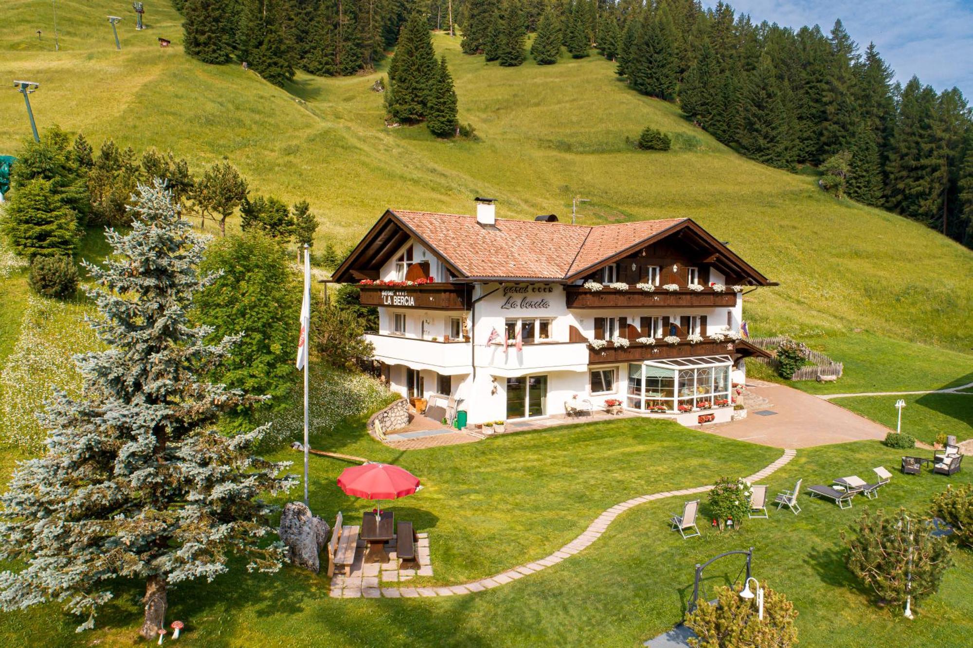 Garni La Bercia Hotel Selva di Val Gardena Exterior photo